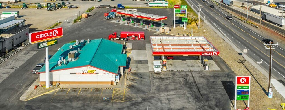 More Photos Of 1800 6th St, Umatilla Service Station For Sale