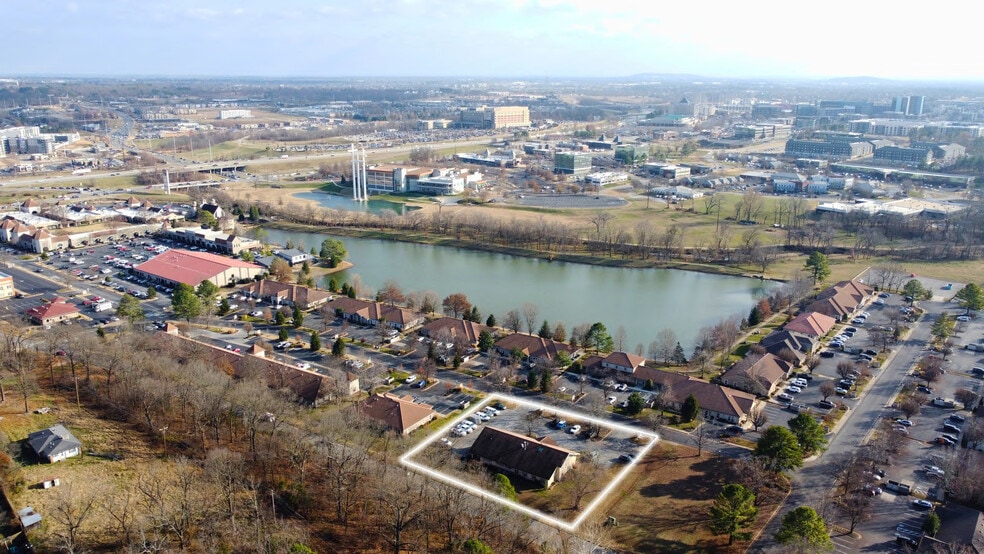 More Photos Of 5311 W Village Pky, Rogers Medical For Lease