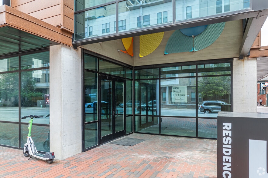 More Photos Of 423 E Michigan St, Indianapolis Office Residential For Lease
