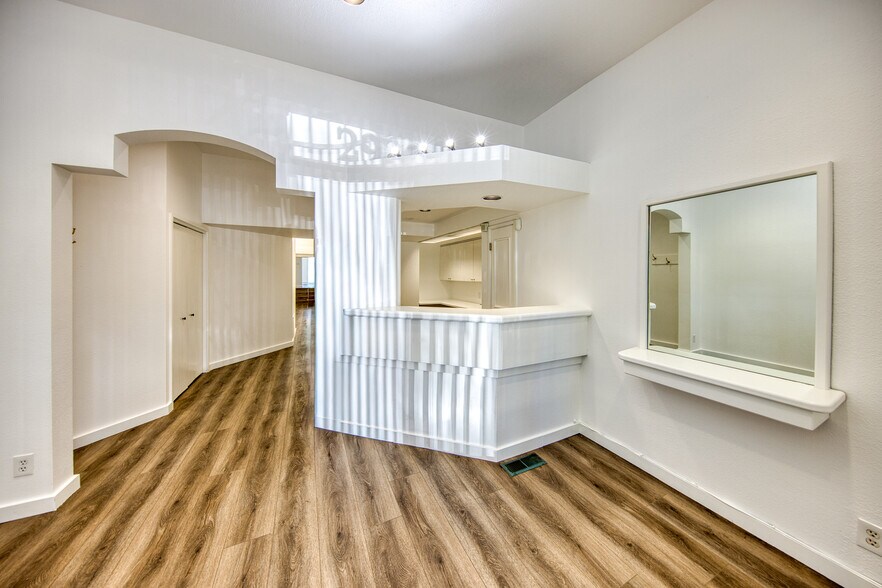 More Photos Of 2918-2920 Lyon St, San Francisco Office Residential For Sale