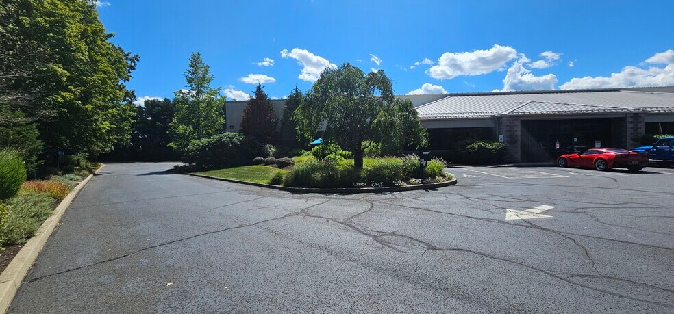 More Photos Of 14 High Bridge Rd, Sandy Hook Industrial For Sale