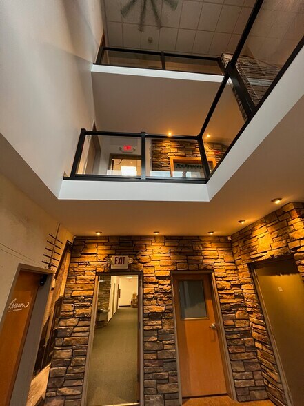 More Photos Of 113 S Main St, Lodi Loft Creative Space For Sale