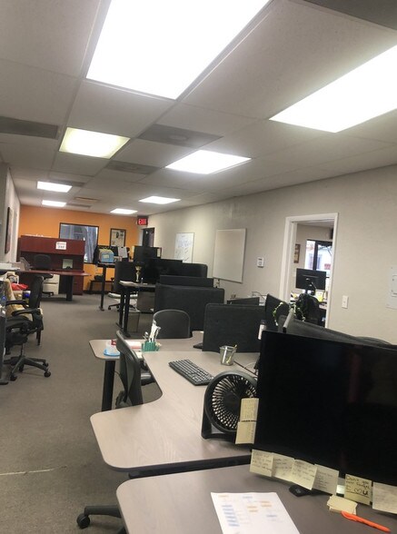 More Photos Of 13555 Automobile Blvd, Clearwater Medical For Lease