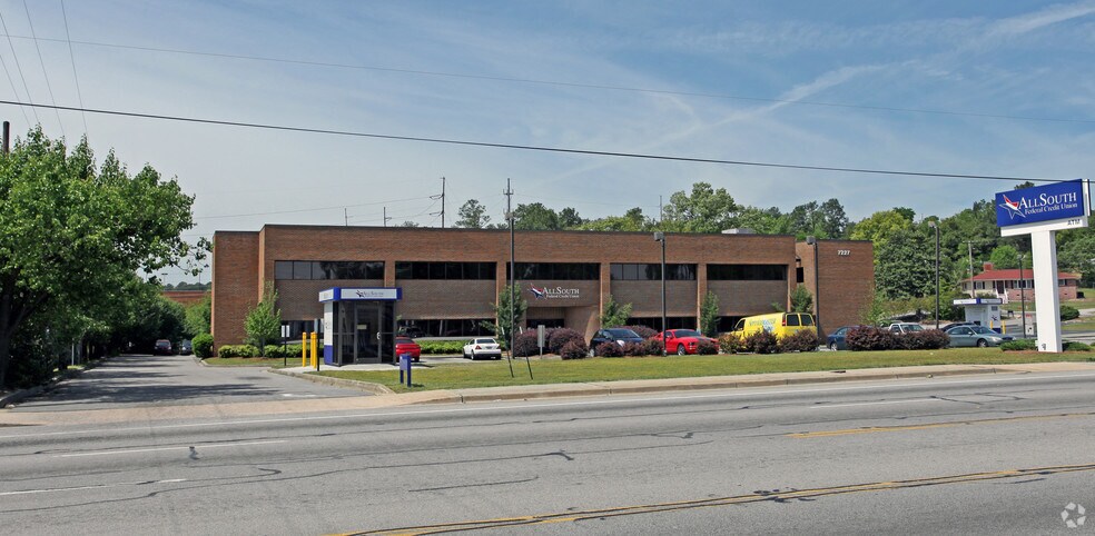 More Photos Of 7227 Parklane Rd, Columbia Office For Lease
