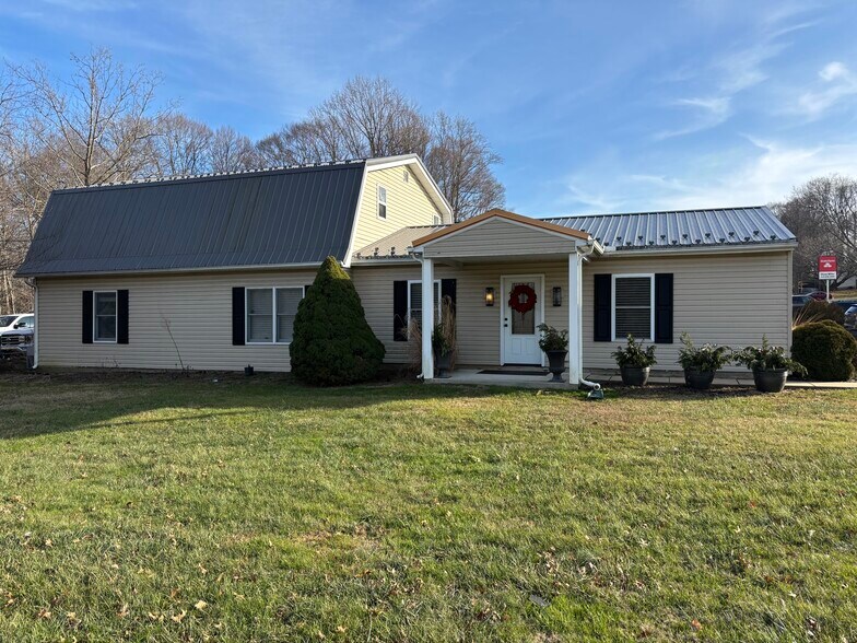 More Photos Of 101 Ryan Dr, Rising Sun Office For Lease