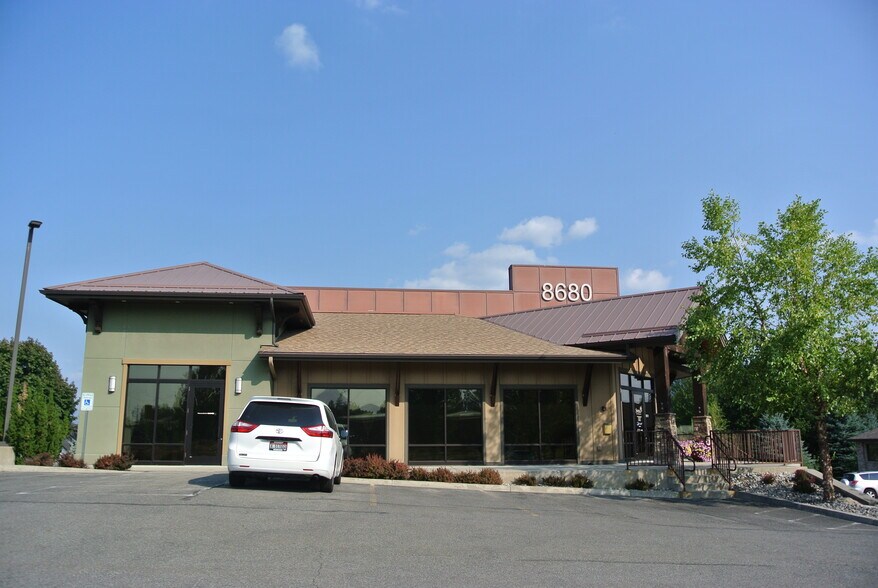 More Photos Of 8680 N Wayne Dr, Hayden Office For Sale