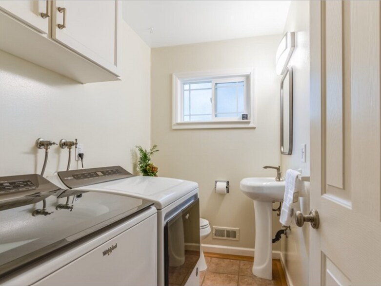 More Photos Of 870 Williams Way, Sunnyvale Apartments For Sale