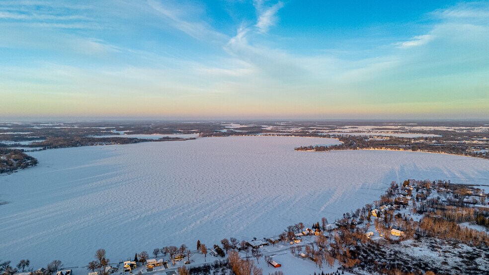 More Photos Of 19389 Frontage Rd, Detroit Lakes Hotel For Sale