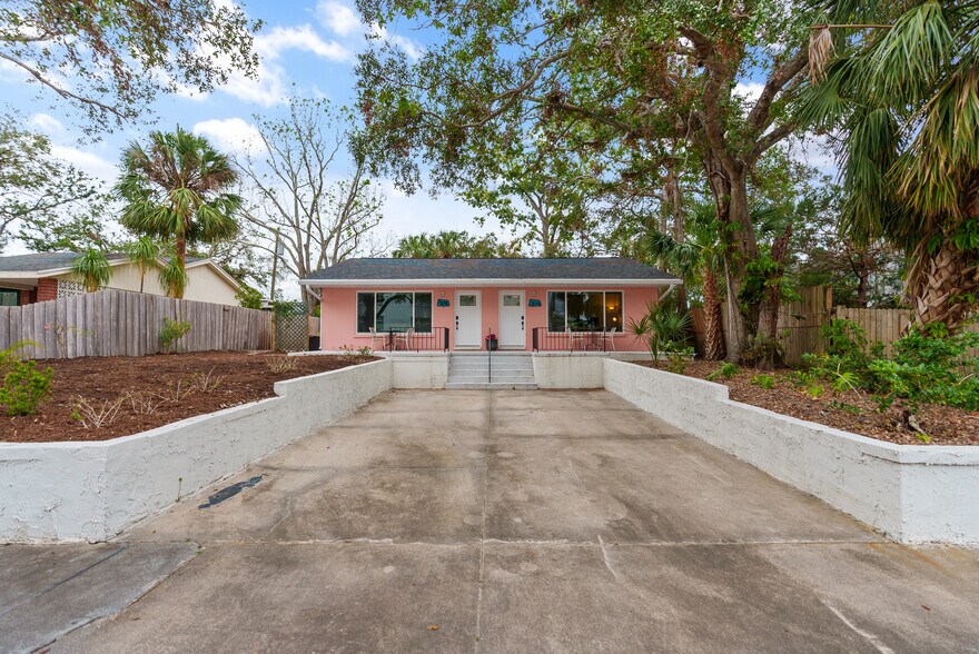 More Photos Of 974 Tennessee Ln, Sarasota Apartments For Sale