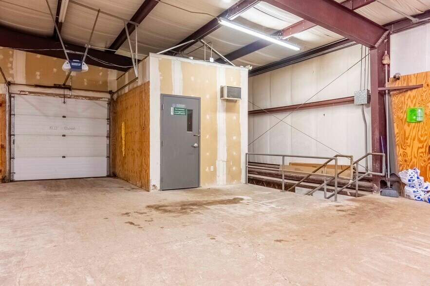 More Photos Of 1 Rooster Way, Barry Industrial For Sale