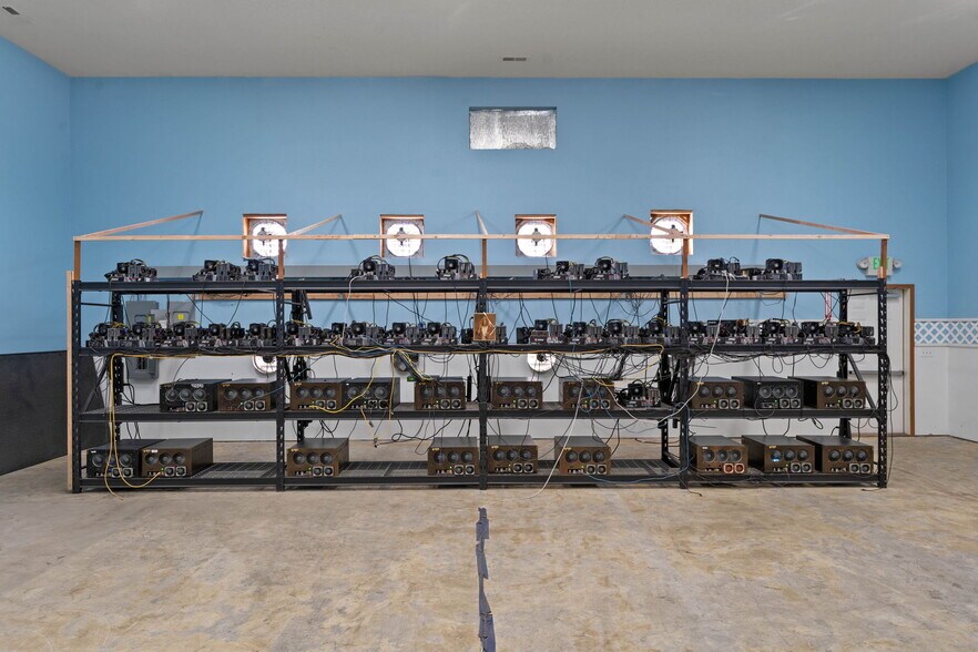 More Photos Of 13315 W 13th Ave, Airway Heights Light Manufacturing For Sale