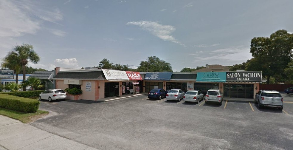 More Photos Of 4601 4th St N, Saint Petersburg Storefront Retail Office For Lease
