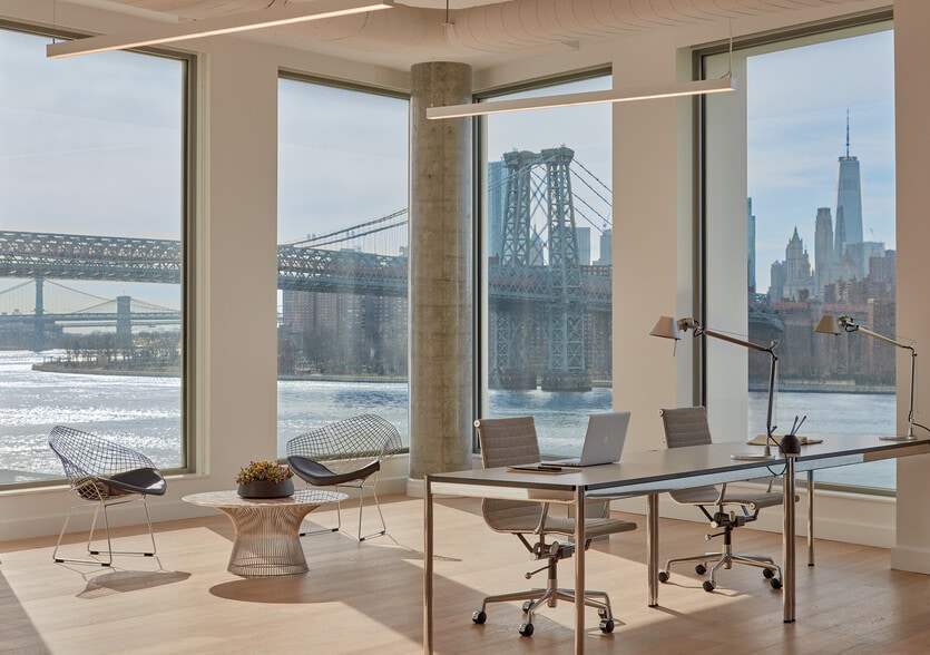 More Photos Of 10 Grand St, Brooklyn Office For Lease