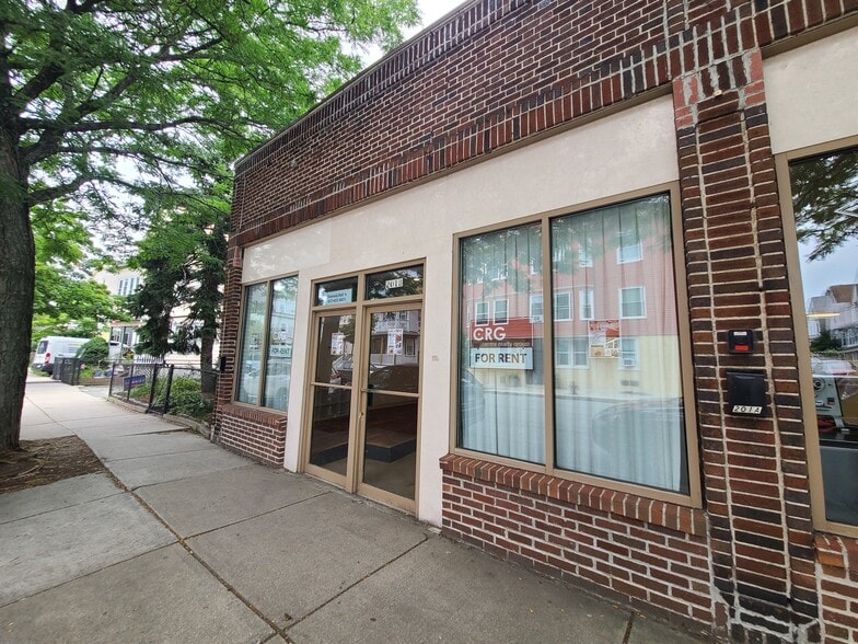 More Photos Of 201 B Highland ave, Somerville General Retail For Lease