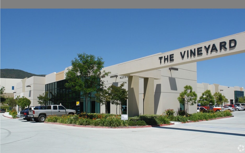 More Photos Of 42095 Zevo Dr, Temecula Warehouse For Lease