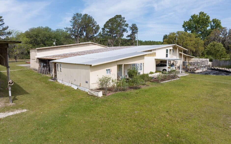 More Photos Of 11973 SE County Road 132, Jasper Office Residential For Sale