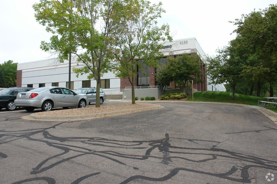 More Photos Of 4155 N Berkshire Ln, Plymouth Warehouse For Lease