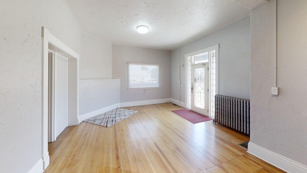 More Photos Of 901 Main St, Canon City Office Residential For Sale