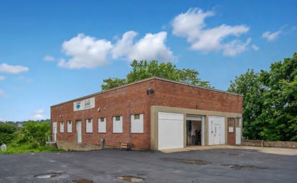 More Photos Of 72 S Kimball St, Haverhill Warehouse For Sale