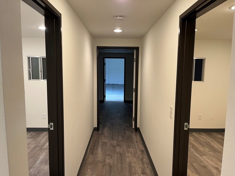 More Photos Of 269-299 W Allen Ave, San Dimas Unknown For Lease