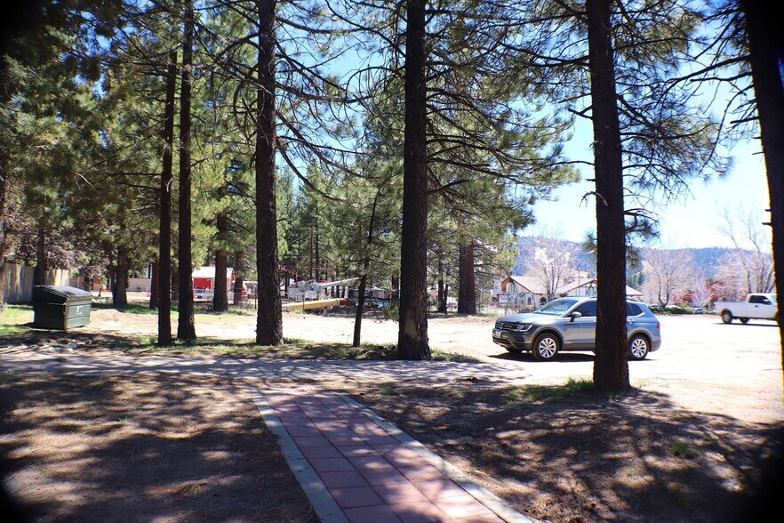 More Photos Of 42167 Big Bear Blvd, Big Bear Lake Land For Lease