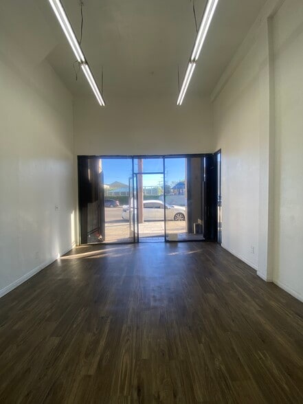 More Photos Of 5501-5517 S Vermont Ave, Los Angeles Unknown For Lease