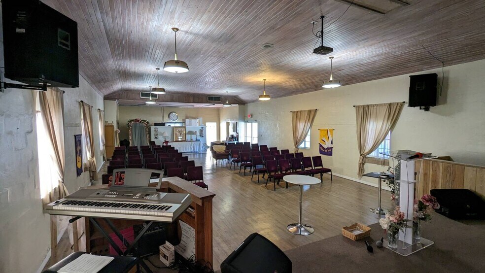 More Photos Of 148 E Interlake Blvd, Lake Placid Religious Facility For Sale