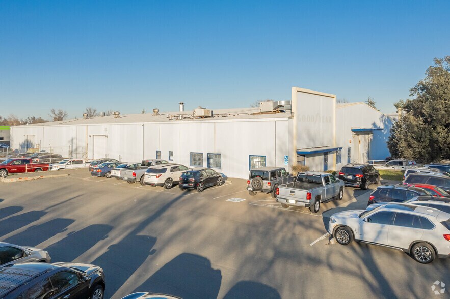 More Photos Of 141 Commerce Cir, Sacramento Warehouse For Lease