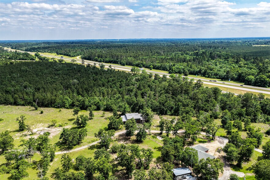 More Photos Of 1726 I-45 North, Huntsville Land For Sale