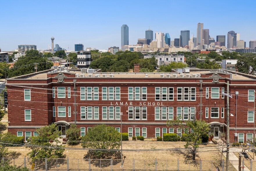 More Photos Of 1403 Corinth Rd, Dallas Apartments For Sale