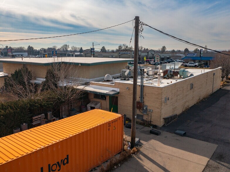 More Photos Of 1385 S 500 W, Bountiful General Retail For Sale