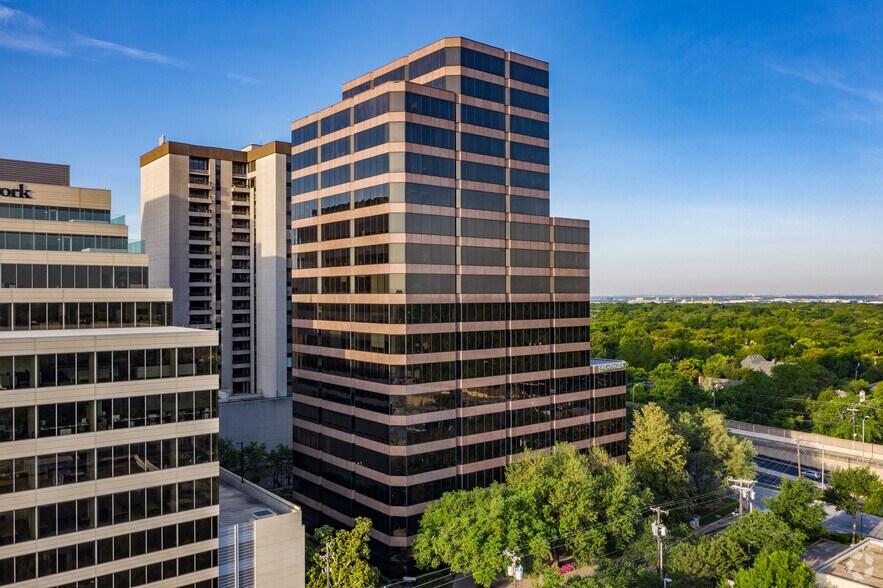 Primary Photo Of 5950 Berkshire Ln, Dallas Office For Lease