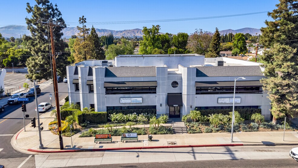 More Photos Of 18251 Roscoe Blvd, Northridge Medical For Lease