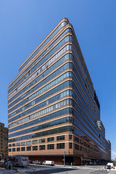 More Photos Of 601 W 26th St, New York Office For Lease