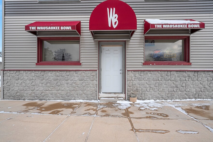 More Photos Of 326 Main St, Wausaukee Bowling Alley For Sale
