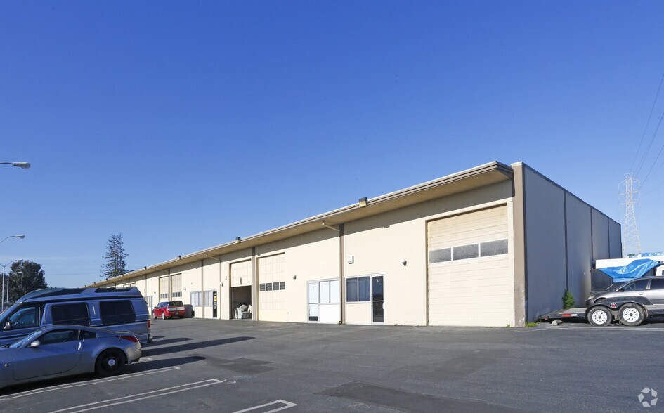 More Photos Of 3549 Haven Ave, Menlo Park Warehouse For Lease