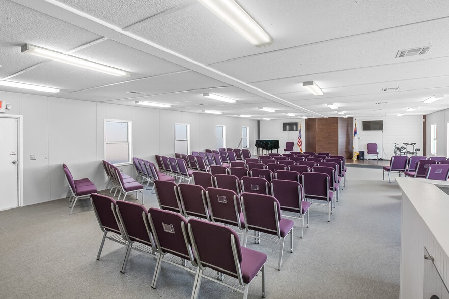 More Photos Of 1255 Mountainview Rd, King Religious Facility For Sale