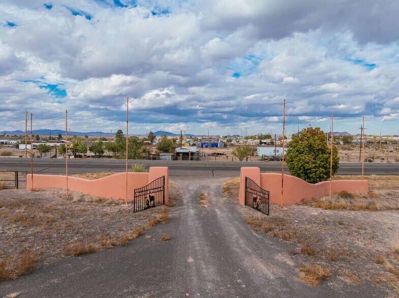 More Photos Of 1498 E. US-90, Marfa General Retail For Sale