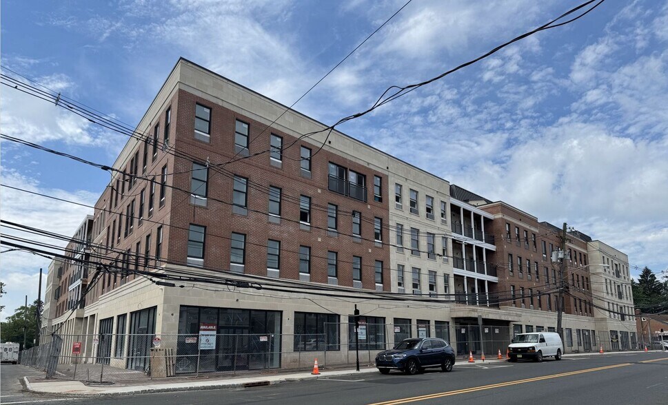 More Photos Of 265 Morris Ave, Springfield Apartments For Lease