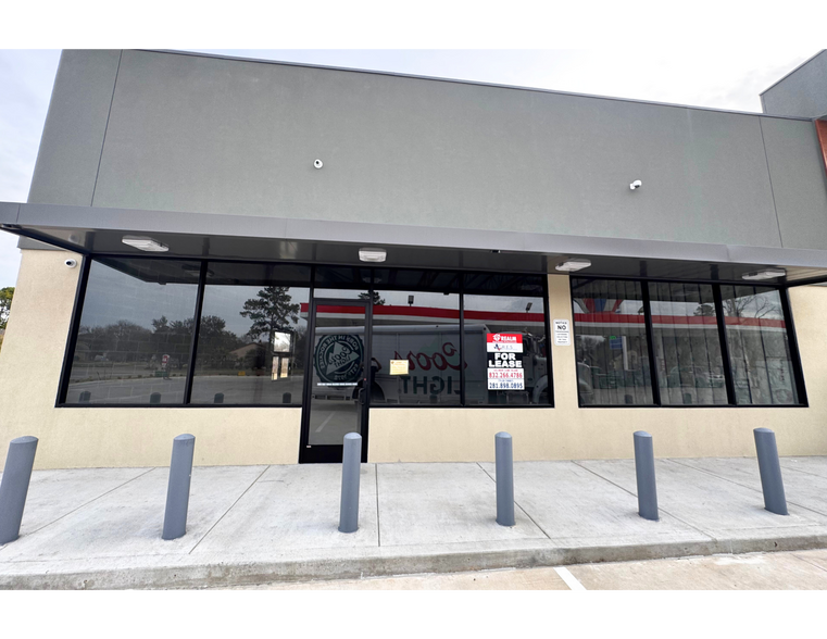 Primary Photo Of 10402 Antoine Dr, Houston General Retail For Lease