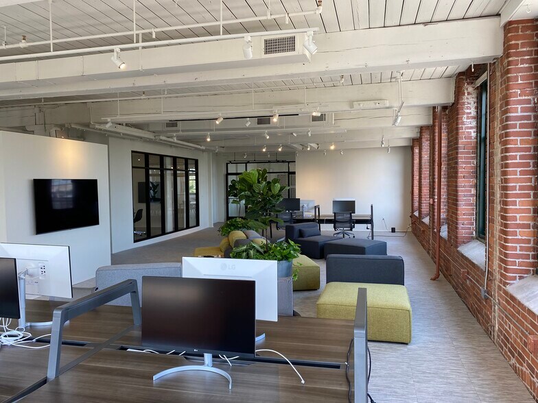 More Photos Of 150 Chestnut St, Providence Loft Creative Space For Sale