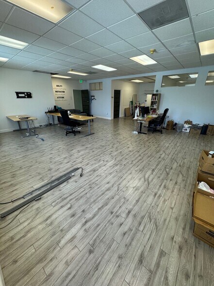 More Photos Of 255 S B St, San Mateo Storefront Retail Office For Lease