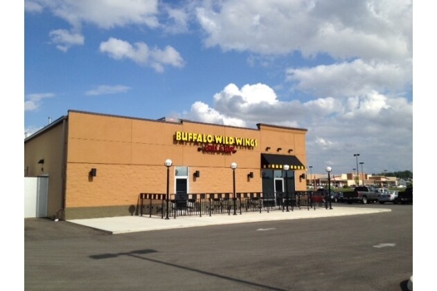 More Photos Of 3900 Lexington Rd, Logansport Storefront For Sale