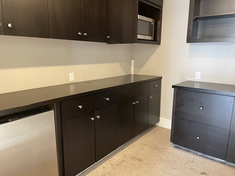 More Photos Of 421 Singleton Ave, Alameda Medical For Lease