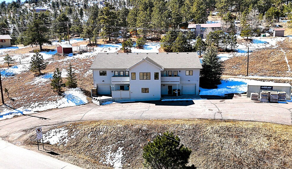 More Photos Of 210-212 Beaver Brook Canyon Rd, Evergreen Light Distribution For Sale