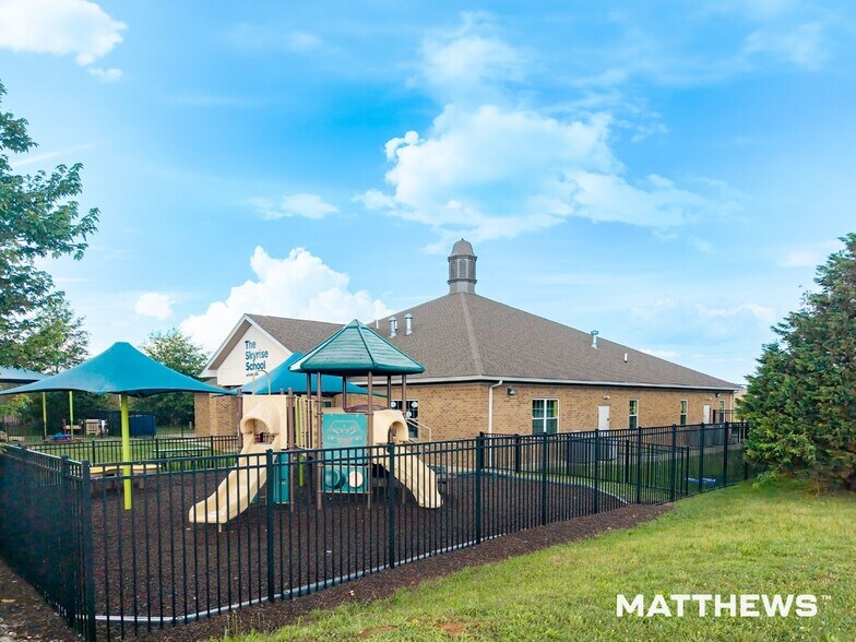 More Photos Of 132 Brenner St, Bowling Green Daycare Center For Sale