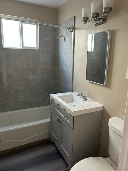 More Photos Of 15505 S Budlong Pl, Gardena Apartments For Sale