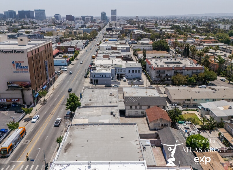 More Photos Of 115 N Western Ave, Los Angeles Storefront For Sale
