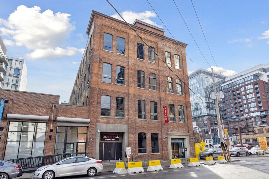 More Photos Of 473 Adelaide St W, Toronto Office For Lease
