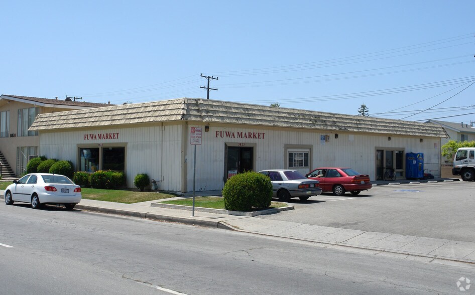 More Photos Of 3823 Saviers Rd, Oxnard Convenience Store For Lease